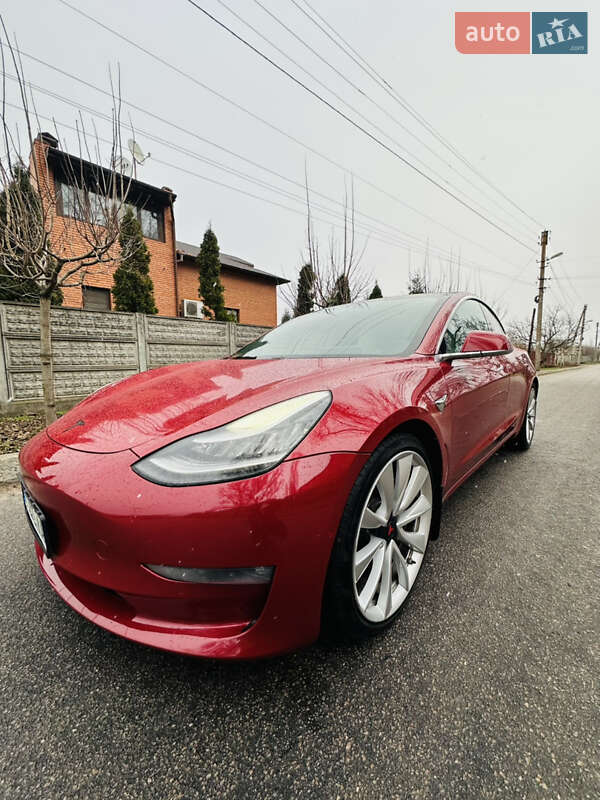 Седан Tesla Model 3 2018 в Никополе