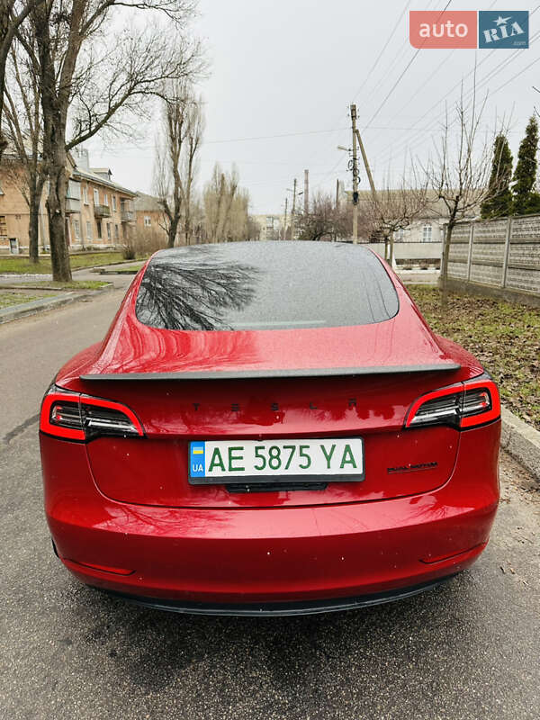 Седан Tesla Model 3 2018 в Никополе