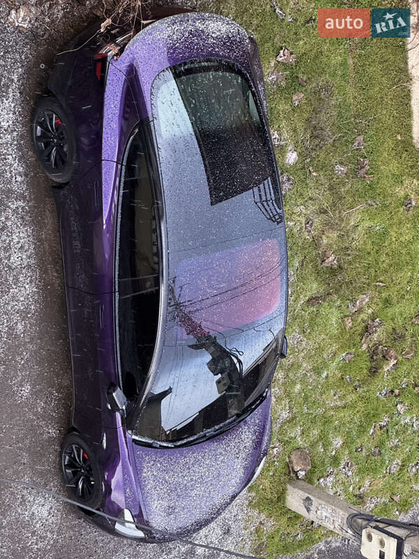 Седан Tesla Model 3 2018 в Черноморске