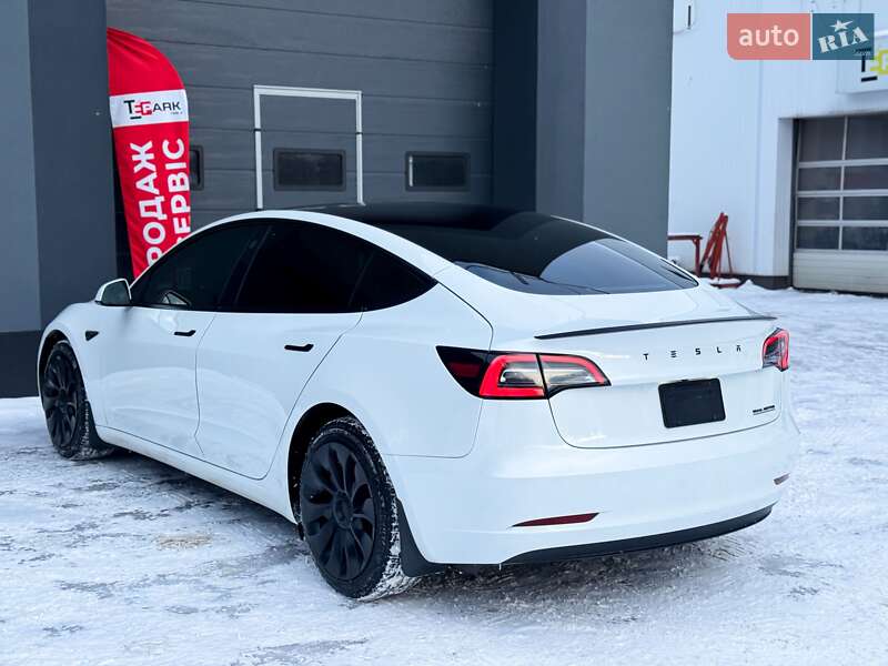 Седан Tesla Model 3 2022 в Киеве фото 8 Седан Tesla Model 3 2022 в Киеве