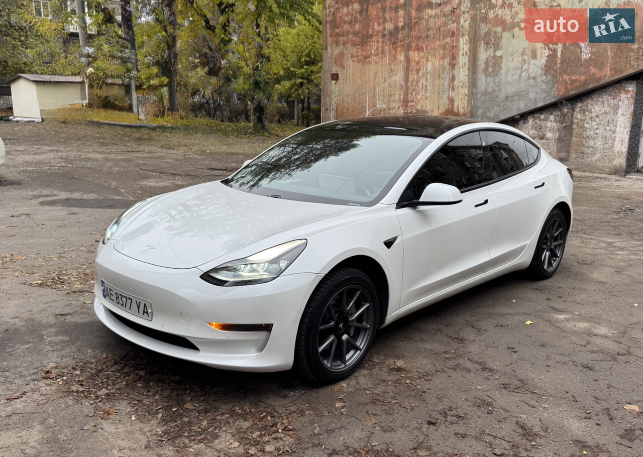 2021 Tesla Model 3 - мініатюра 9