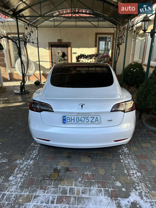 Седан Tesla Model 3 2018 в Одессе фото 8 Седан Tesla Model 3 2018 в Одессе