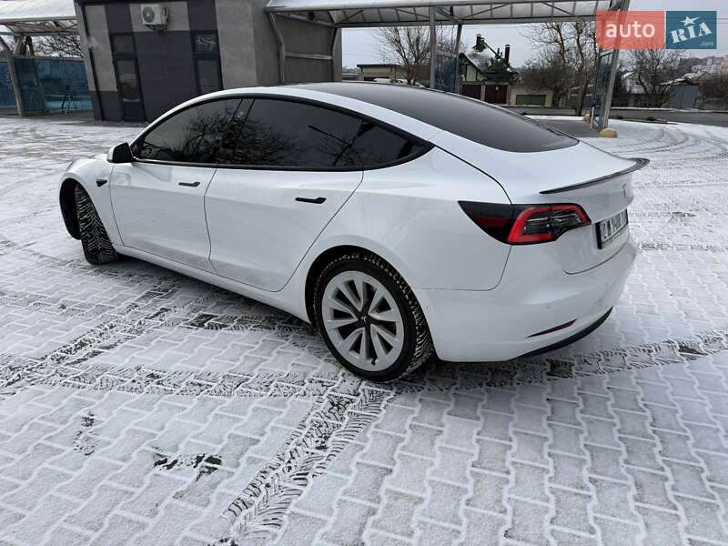 Седан Tesla Model 3 2021 в Миколаєві