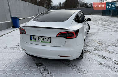 Седан Tesla Model 3 2021 в Николаеве