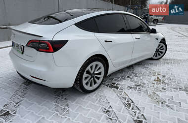Седан Tesla Model 3 2021 в Миколаєві
