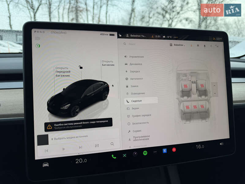 Седан Tesla Model 3 2022 в Умани