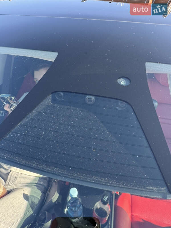 Седан Tesla Model 3 2021 в Киеве