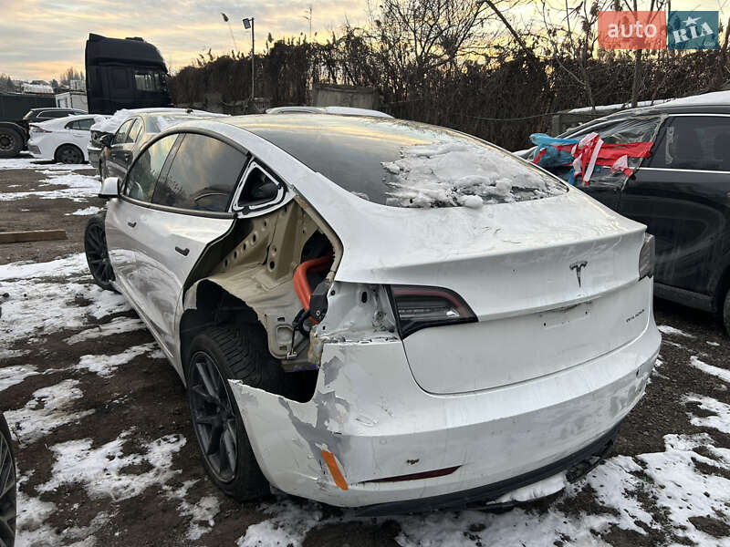 Седан Tesla Model 3 2022 в Одессе