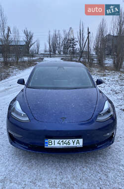 Седан Tesla Model 3 2022 в Кременчуге