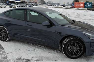 Седан Tesla Model 3 2023 в Кропивницком