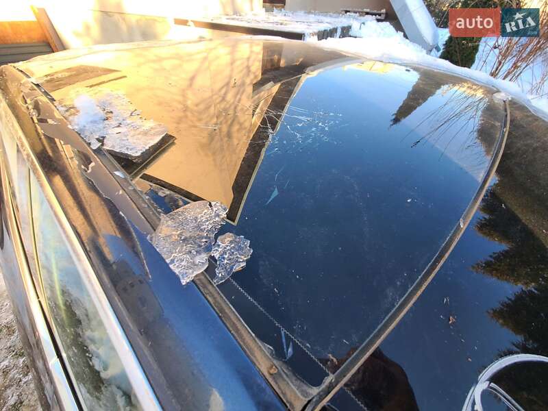 Седан Tesla Model 3 2019 в Львове