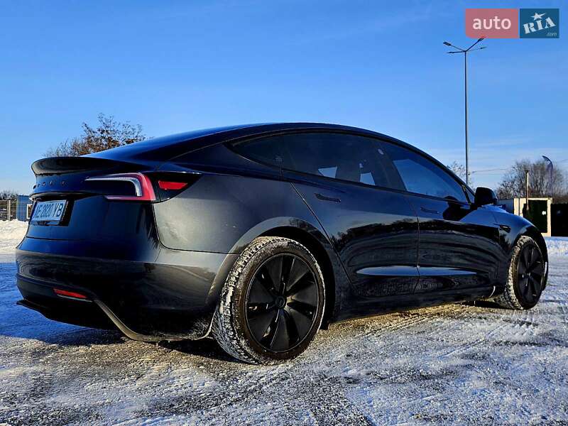 Седан Tesla Model 3 2024 в Дніпрі фото 11 Седан Tesla Model 3 2024 в Дніпрі