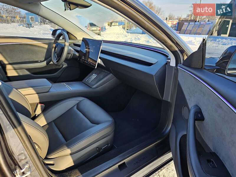 Седан Tesla Model 3 2024 в Дніпрі фото 24 Седан Tesla Model 3 2024 в Дніпрі