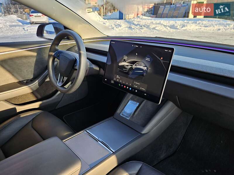 Седан Tesla Model 3 2024 в Дніпрі фото 26 Седан Tesla Model 3 2024 в Дніпрі