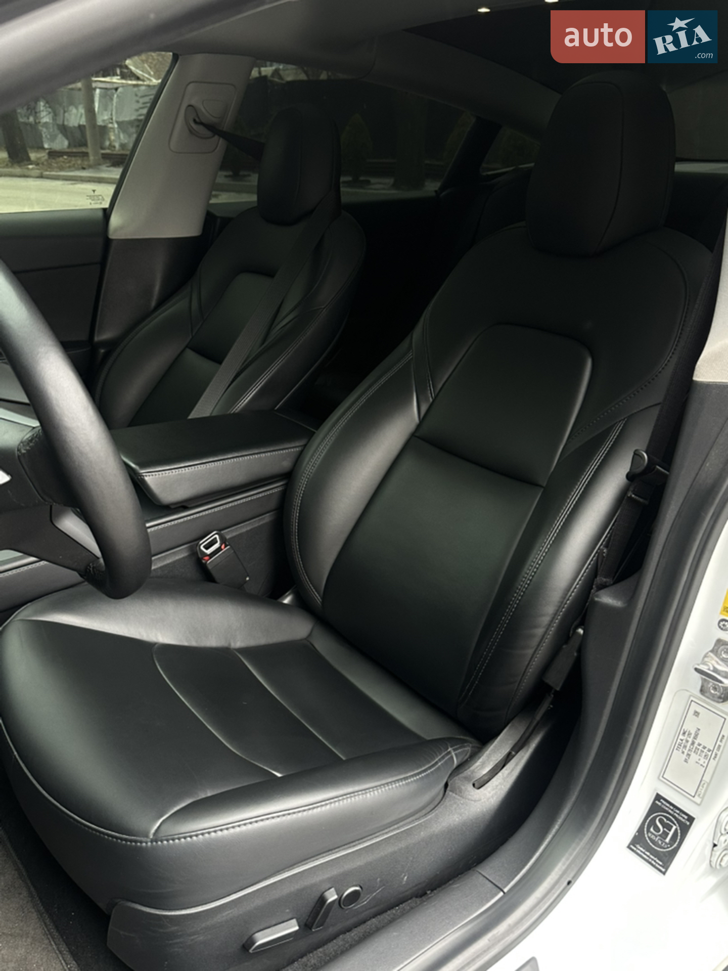 2021 Tesla Model 3 - мініатюра 10
