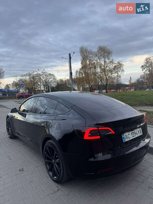 Седан Tesla Model 3 2019 в Львові фото 3 Седан Tesla Model 3 2019 в Львові