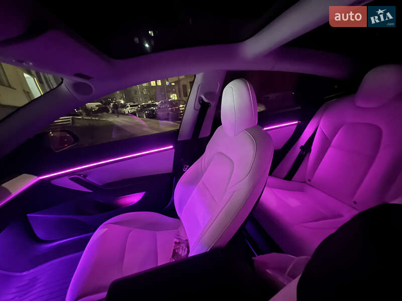 Седан Tesla Model 3 2019 в Львові фото 6 Седан Tesla Model 3 2019 в Львові