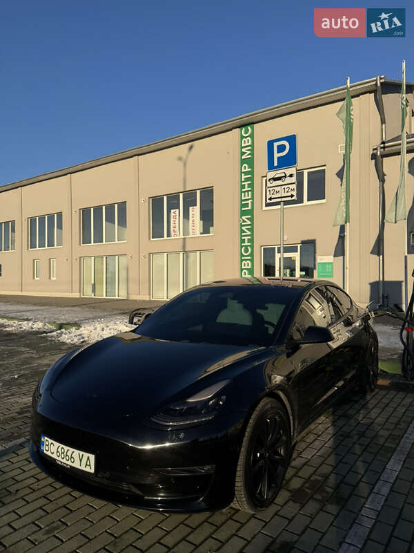 Седан Tesla Model 3 2019 в Львові фото 18 Седан Tesla Model 3 2019 в Львові