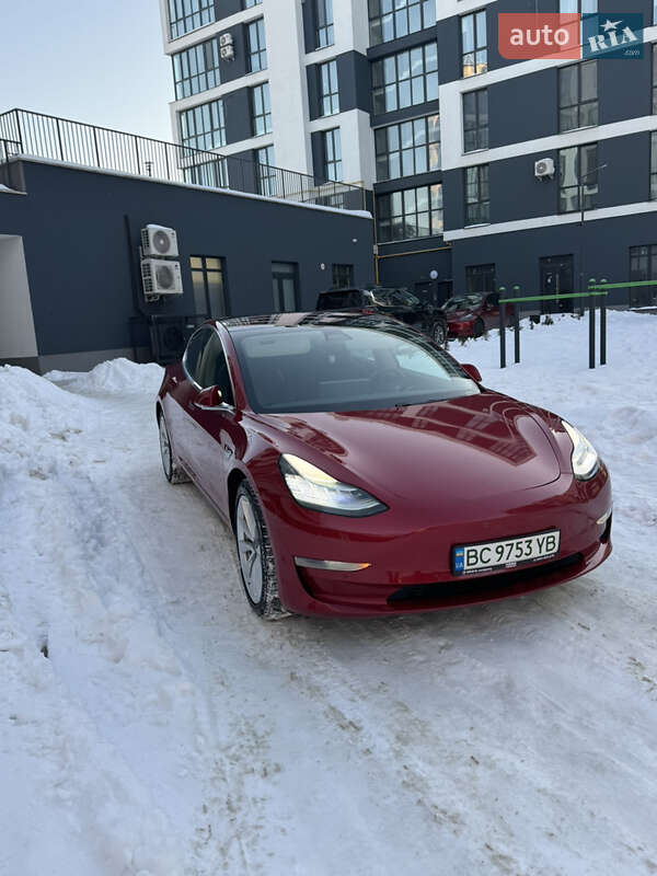 Седан Tesla Model 3 2018 в Львові фото 5 Седан Tesla Model 3 2018 в Львові