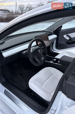 Седан Tesla Model 3 2019 в Киеве