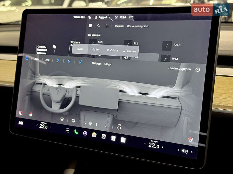 Седан Tesla Model 3 2021 в Николаеве