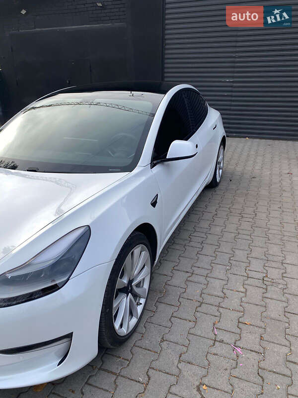 Седан Tesla Model 3 2020 в Львове фото 2 Седан Tesla Model 3 2020 в Львове
