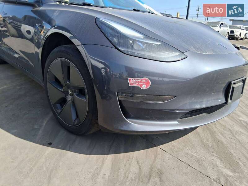 Седан Tesla Model 3 2023 в Белой Церкви