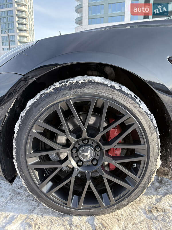 Седан Tesla Model 3 2019 в Дніпрі