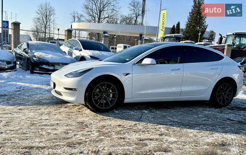 Седан Tesla Model 3 2019 в Вінниці фото 4 Седан Tesla Model 3 2019 в Вінниці