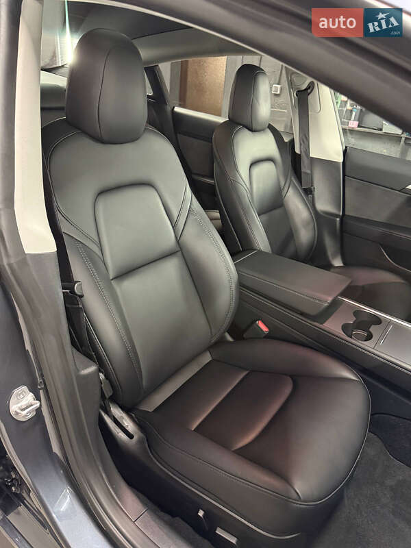 Седан Tesla Model 3 2023 в Києві фото 11 Седан Tesla Model 3 2023 в Києві