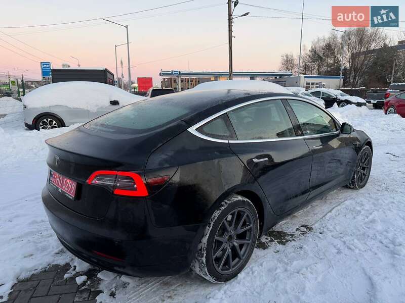 Седан Tesla Model 3 2018 в Луцьку фото 4 Седан Tesla Model 3 2018 в Луцьку