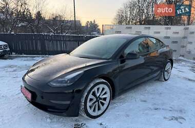 Седан Tesla Model 3 2022 в Луцке