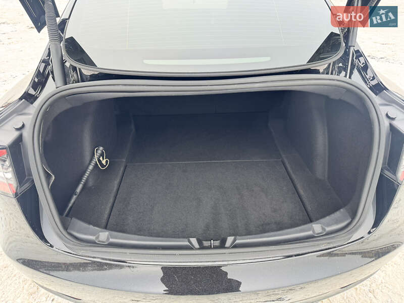 Седан Tesla Model 3 2023 в Харькове фото 24 Седан Tesla Model 3 2023 в Харькове