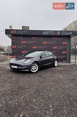 Седан Tesla Model 3 2021 в Запоріжжі