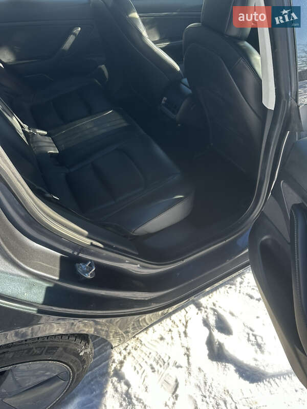 Седан Tesla Model 3 2020 в Тернополе фото 22 Седан Tesla Model 3 2020 в Тернополе