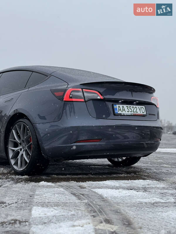 Седан Tesla Model 3 2022 в Києві фото 6 Седан Tesla Model 3 2022 в Києві