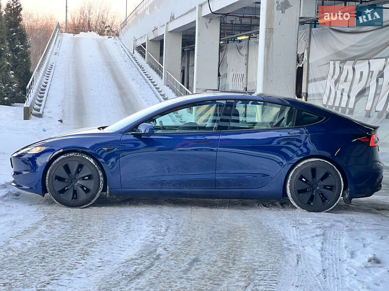 Седан Tesla Model 3 2024 в Киеве фото 26 Седан Tesla Model 3 2024 в Киеве