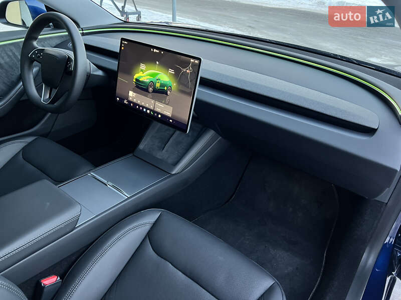 Седан Tesla Model 3 2024 в Киеве фото 53 Седан Tesla Model 3 2024 в Киеве