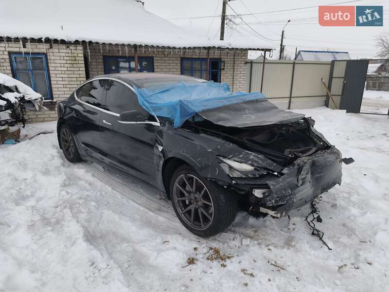 Седан Tesla Model 3 2018 в Сквирі фото 2 Седан Tesla Model 3 2018 в Сквирі