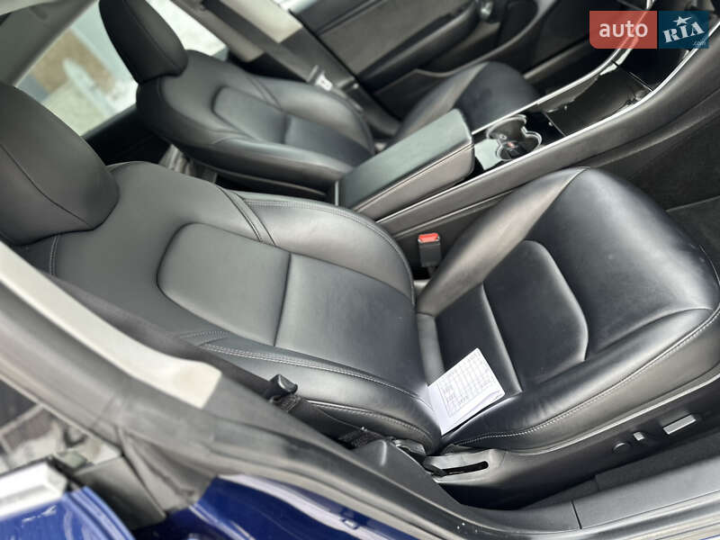 Седан Tesla Model 3 2018 в Дрогобичі фото 11 Седан Tesla Model 3 2018 в Дрогобичі