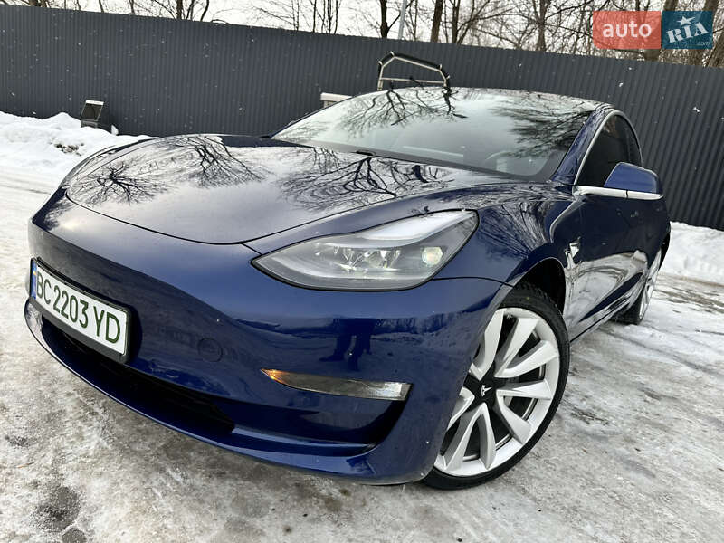 Седан Tesla Model 3 2018 в Дрогобичі фото 36 Седан Tesla Model 3 2018 в Дрогобичі