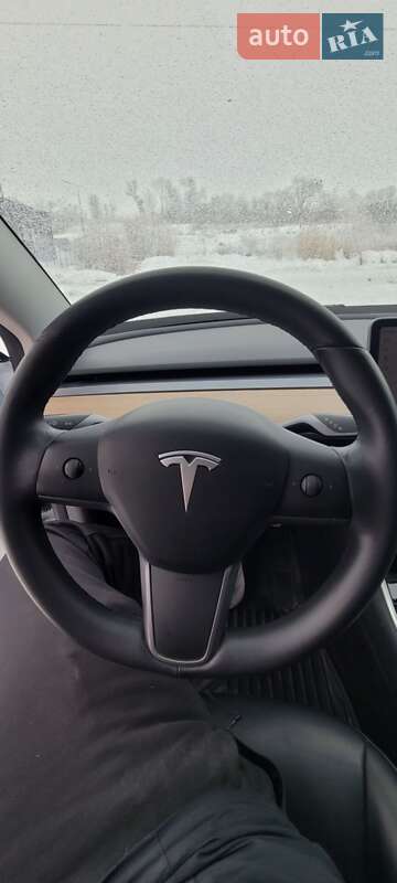 Седан Tesla Model 3 2019 в Львові фото 9 Седан Tesla Model 3 2019 в Львові