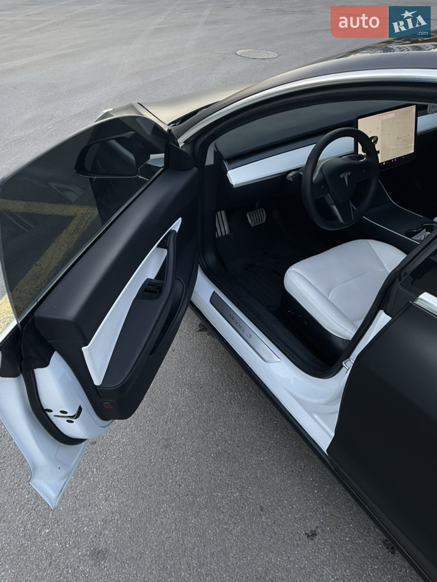 2020 Tesla Model 3 - мініатюра 9