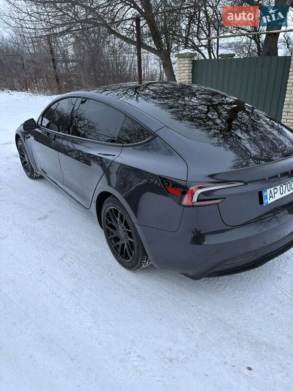 Седан Tesla Model 3 2024 в Запорожье