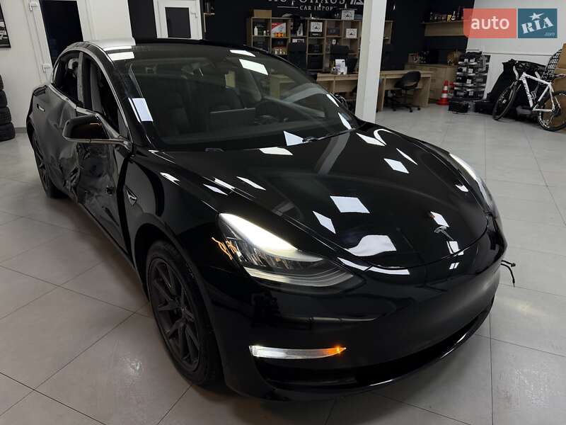 Седан Tesla Model 3 2019 в Дрогобичі фото 9 Седан Tesla Model 3 2019 в Дрогобичі