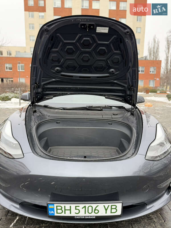 Седан Tesla Model 3 2023 в Одессе фото 21 Седан Tesla Model 3 2023 в Одессе