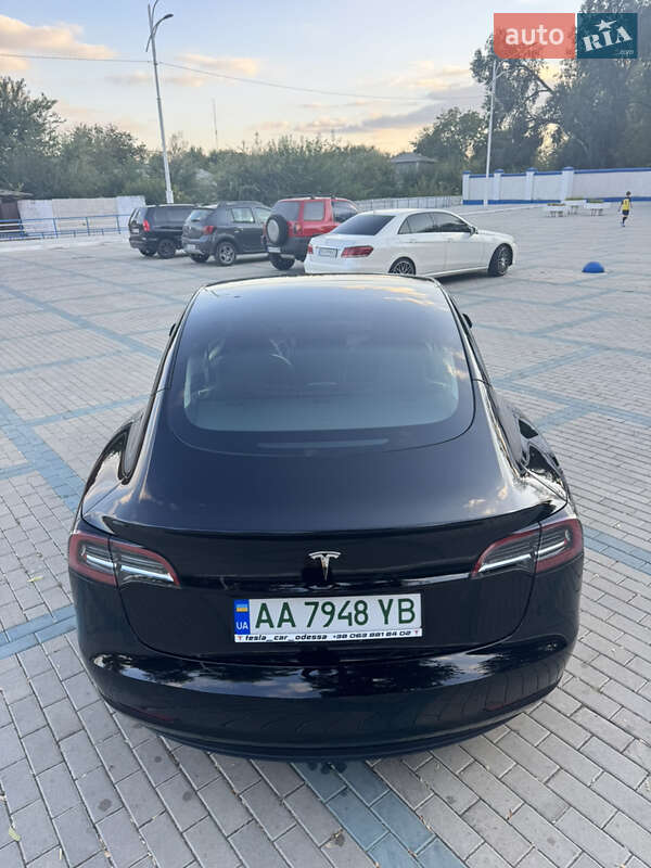 Седан Tesla Model 3 2023 в Измаиле фото 6 Седан Tesla Model 3 2023 в Измаиле