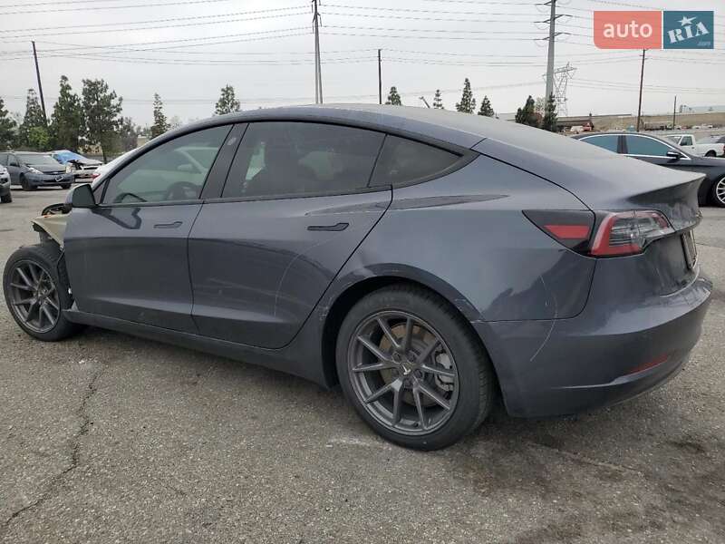 Седан Tesla Model 3 2021 в Ірпені