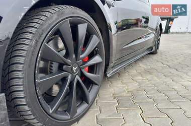 Седан Tesla Model 3 2018 в Николаеве