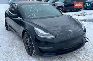 Седан Tesla Model 3 2018 в Луцке